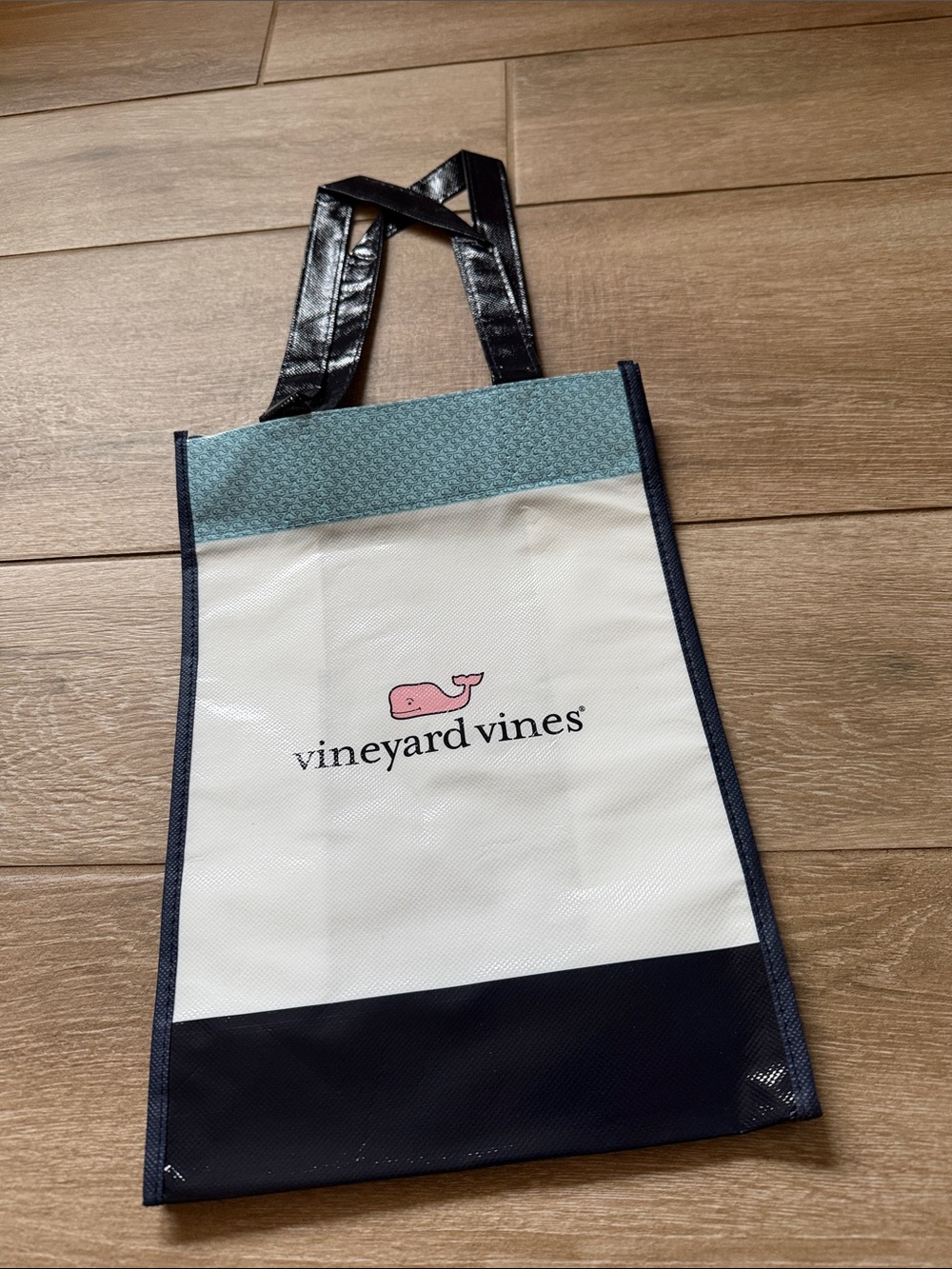 Vineyard Vines Bag